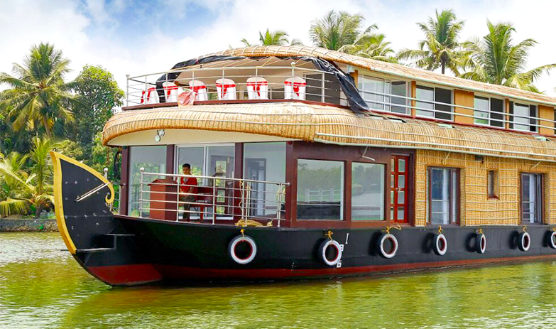 House boat House boat