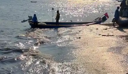 SEO-create a 30 word sentance-SEO high ranking key word Alt Text association - relationship - key words for the subject or nearby Key words-place-combine and create one sentance -include :-  India, Maharashrta, Mumbai, Dhobi Ghat near unseco Elephanta Caves