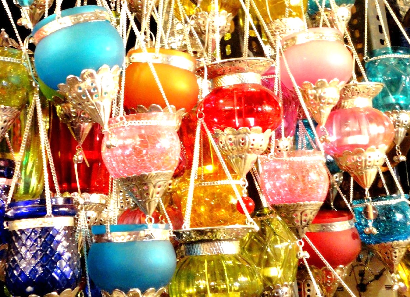Vibrant, handcrafted glass lanterns for sale at the bustling Colaba Causeway market in Mumbai, Maharashtra, India—a popular shopping street near the ferry to the UNESCO Elephanta Caves. Vibrant, handcrafted glass lanterns for sale at the bustling Colaba Causeway market in Mumbai, Maharashtra, India—a popular shopping street near the ferry to the UNESCO Elephanta Caves.