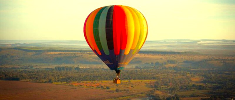 Enjoy Delhi hot air ballooning, India, a unique experience - like Mumbai, Kerala, or Mysore, before viewing the magnificent Taj Mahal-Unesco site.