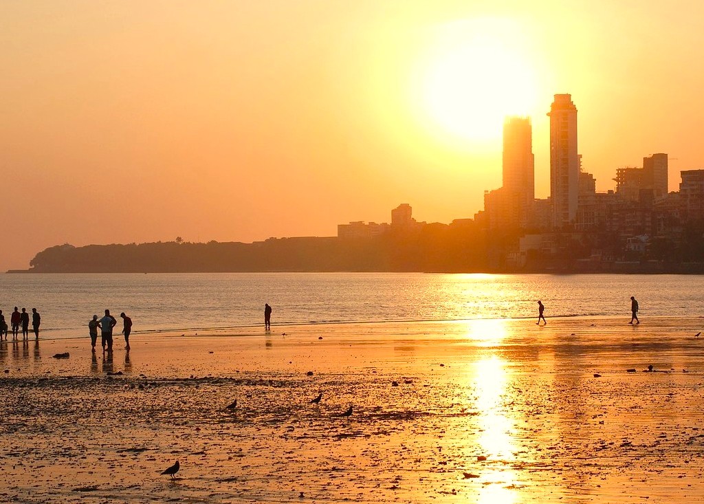 Experience Mumbai, Maharashtra, India, from the UNESCO Elephanta Caves to the lively Dhobi Ghat Laundry, capturing the city's unique contrast and energy. Experience Mumbai, Maharashtra, India, from the UNESCO Elephanta Caves to the lively Dhobi Ghat Laundry, capturing the city's unique contrast and energy.