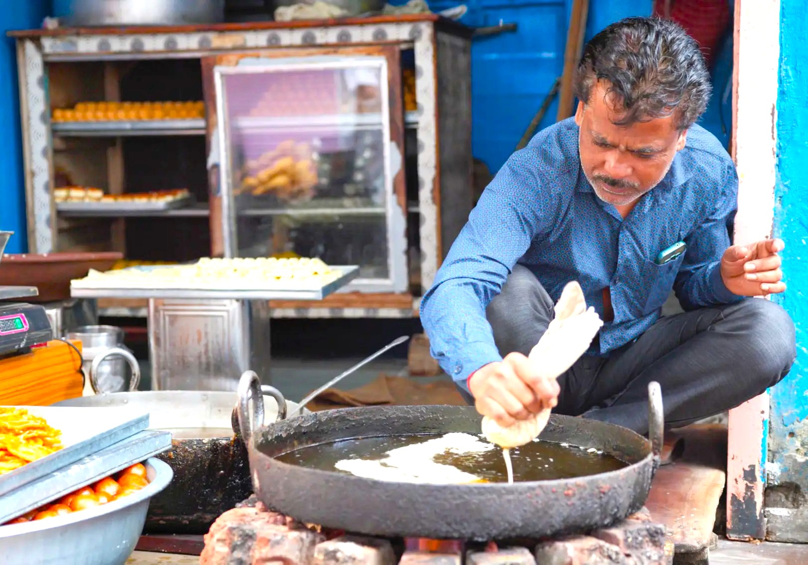 Walking the local streets, we come across various craftsmen engaged in traditional practices. From artisans hand-painting intricate textiles to small workshops producing handmade jewelry, these hidden finds contribute to the fabric of the community. Each encounter tells unique stories, inviting a deeper understanding of the crafts and trades that have been nurtured through generations. Observing the dedication of these craftsmen immerses us in the essence of the region. The rhythmic sounds of hammering, the vibrant colors of dyes, and the earthy scent of wood or clay create an unforgettable atmosphere. Walking the local streets, we come across various craftsmen engaged in traditional practices. From artisans hand-painting intricate textiles to small workshops producing handmade jewelry, these hidden finds contribute to the fabric of the community. Each encounter tells unique stories, inviting a deeper understanding of the crafts and trades that have been nurtured through generations. Observing the dedication of these craftsmen immerses us in the essence of the region. The rhythmic sounds of hammering, the vibrant colors of dyes, and the earthy scent of wood or clay create an unforgettable atmosphere.
