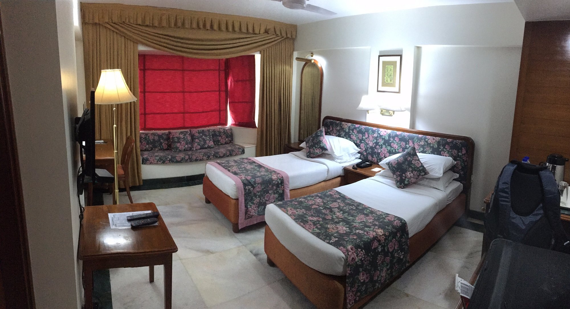 4 star hotel room India