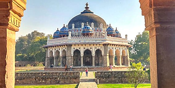 Humayun's Tomb, a magnificent UNESCO World Heritage site in Delhi, India, is a major historical landmark, along with the Red Fort and Qutub Minar. Humayun's Tomb, a magnificent UNESCO World Heritage site in Delhi, India, is a major historical landmark, along with the Red Fort and Qutub Minar.