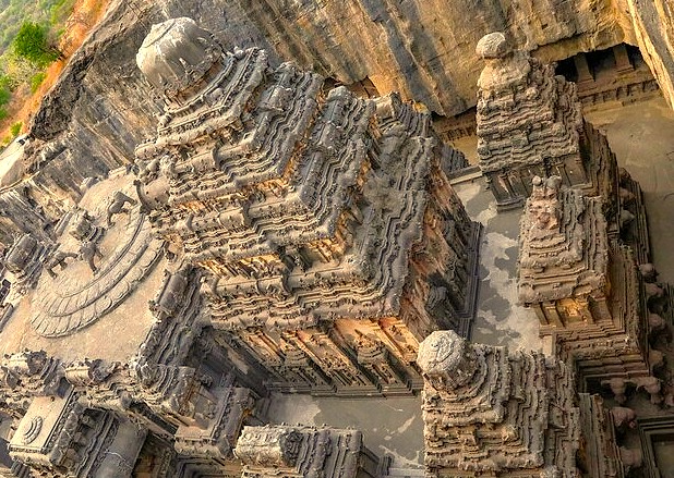  “Marvel at India’s UNESCO Ellora and Ajanta Caves near Aurangabad, Maharashtra, showcasing the monumental Kailasa Temple rock-cut architecture, intricate carvings, ancient Hindu shrine, cultural heritage, archaeological marvel and tourist destination.”