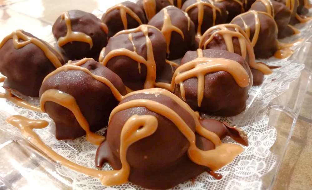 Indulge in handcrafted delights at Moddy’s Chocolate in Ooty, Tamil Nadu, southern India, showcasing artisanal flavors, exquisite presentation, and rich chocolate confections, luxurious tasting. Indulge in handcrafted delights at Moddy’s Chocolate in Ooty, Tamil Nadu, southern India, showcasing artisanal flavors, exquisite presentation, and rich chocolate confections, luxurious tasting.