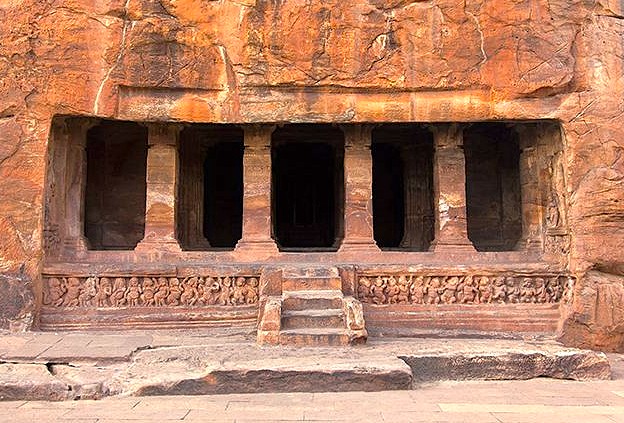 Explore the ancient Badami Cave Temples in Badami, Karnataka, India, a stunning example of rock-cut architecture, perfectly paired with visits to the nearby Aihole and Pattadakal Unesco sites.