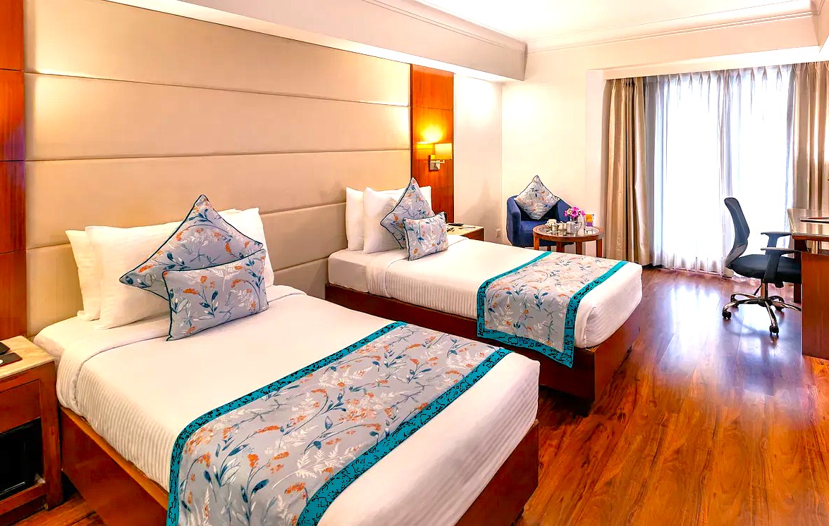 Explore India from Bangalore-Bangalaru-, Karnataka, or near Mysore Palace, and visit UNESCO Taj Mahal Agra while in India. Explore India from Bangalore-Bangalaru-, Karnataka, or near Mysore Palace, and visit UNESCO Taj Mahal Agra while in India.