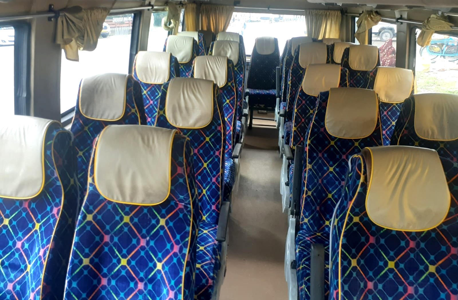 TEMPO VAN 3RD CLASS TRAVEL