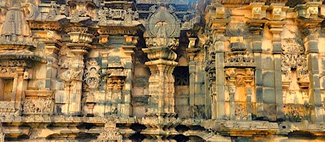 Close-up of the ancient, intricate stone carvings on the Vishveshwara Temple, Anantnag, reflecting the spiritual and artistic history of Kashmir-India, connected to sites like Shankaracharya Hill and the UNESCO City of Arts, Srinagar. Close-up of the ancient, intricate stone carvings on the Vishveshwara Temple, Anantnag, reflecting the spiritual and artistic history of Kashmir-India, connected to sites like Shankaracharya Hill and the UNESCO City of Arts, Srinagar.